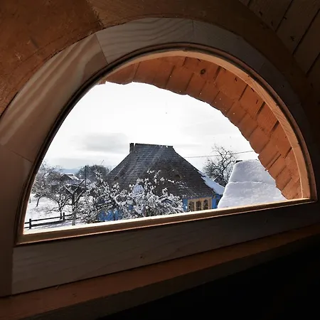 Iz De Maramures Rural Hotel (Adults Only) Surdesti  Exterior photo